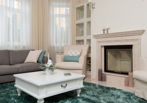 Comment décorer et mettre en valeur une cheminée condamnée ?
